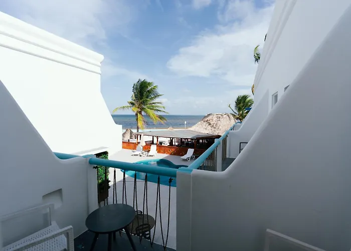 Hotel Mata Rocks 3*